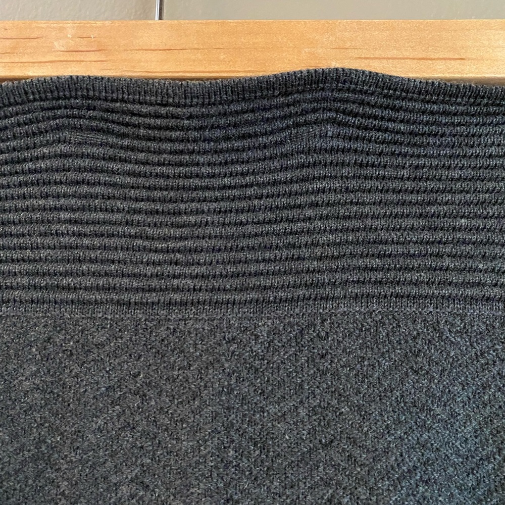 Max Studio Knit Herringbone Pattern Skirt - Picture 3 of 4